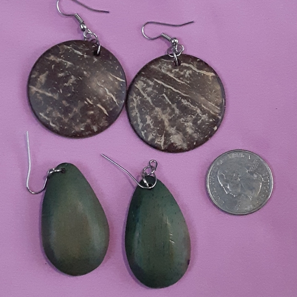 🌹Bundle 2 pair wood earrings pierced - Picture 7 of 7